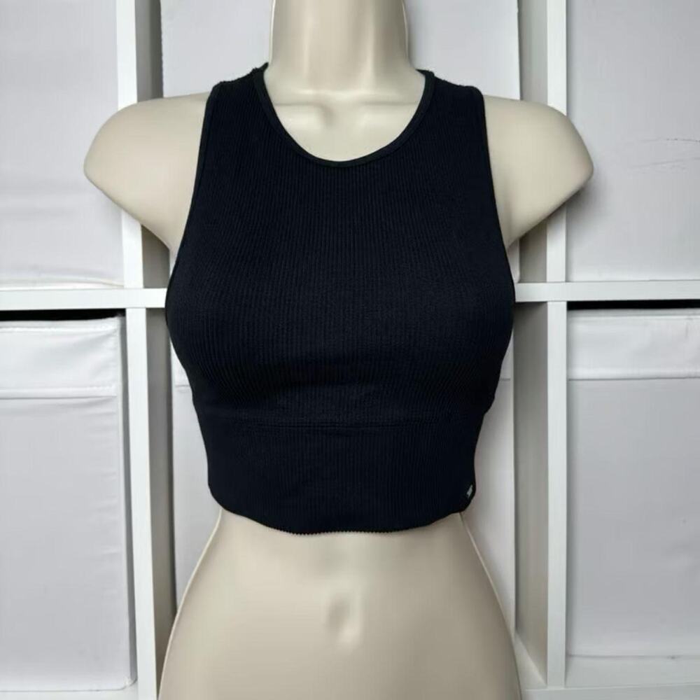 Hollister Gilly Hicks Active Ribbed Crop Top